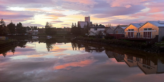 Photowalk - Golden Hour in Historic Downtown Petaluma - Full Moon - December